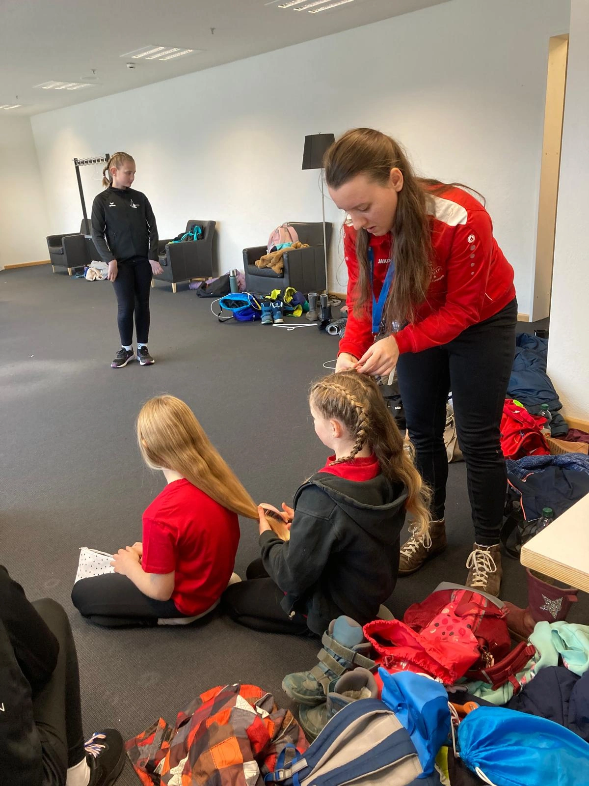 Turngala "beyond limits 2025/26" - Image 8